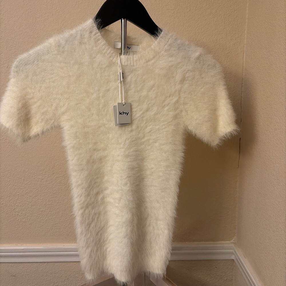 Kendall & Kylie Women's Cream Fuzzy Sweater